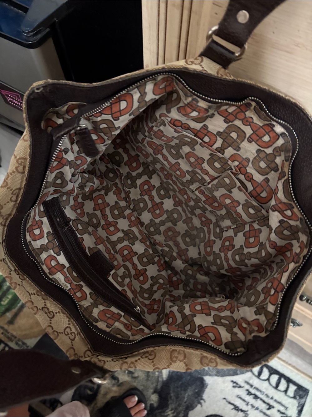Monogrammed bag - Picture 4 of 6